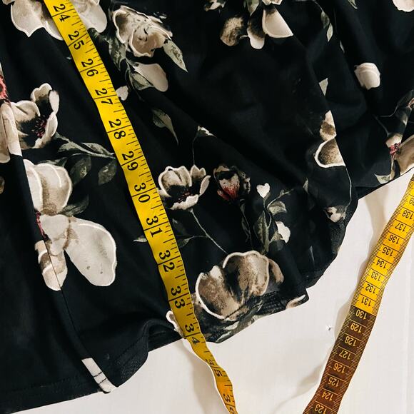 Siren Lily Floral Bell Sleeve Fit And Flare Dress Size S Small Black Cream - Picture 8 of 8